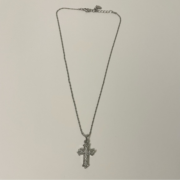 Amber Lee Silver Tone Cross Pendant Necklace - Picture 2 of 14